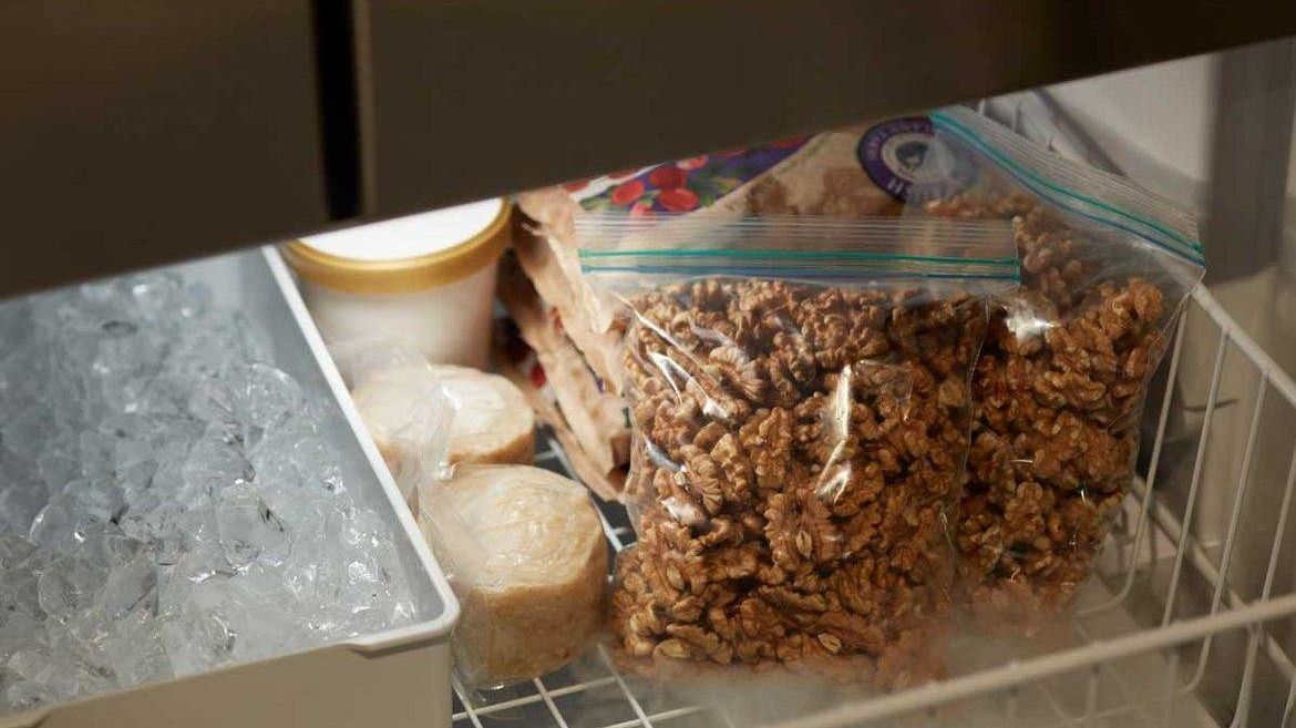 How Do You Keep a Nutritious, Delicious and Useful Pantry, Fridge and Freezer?