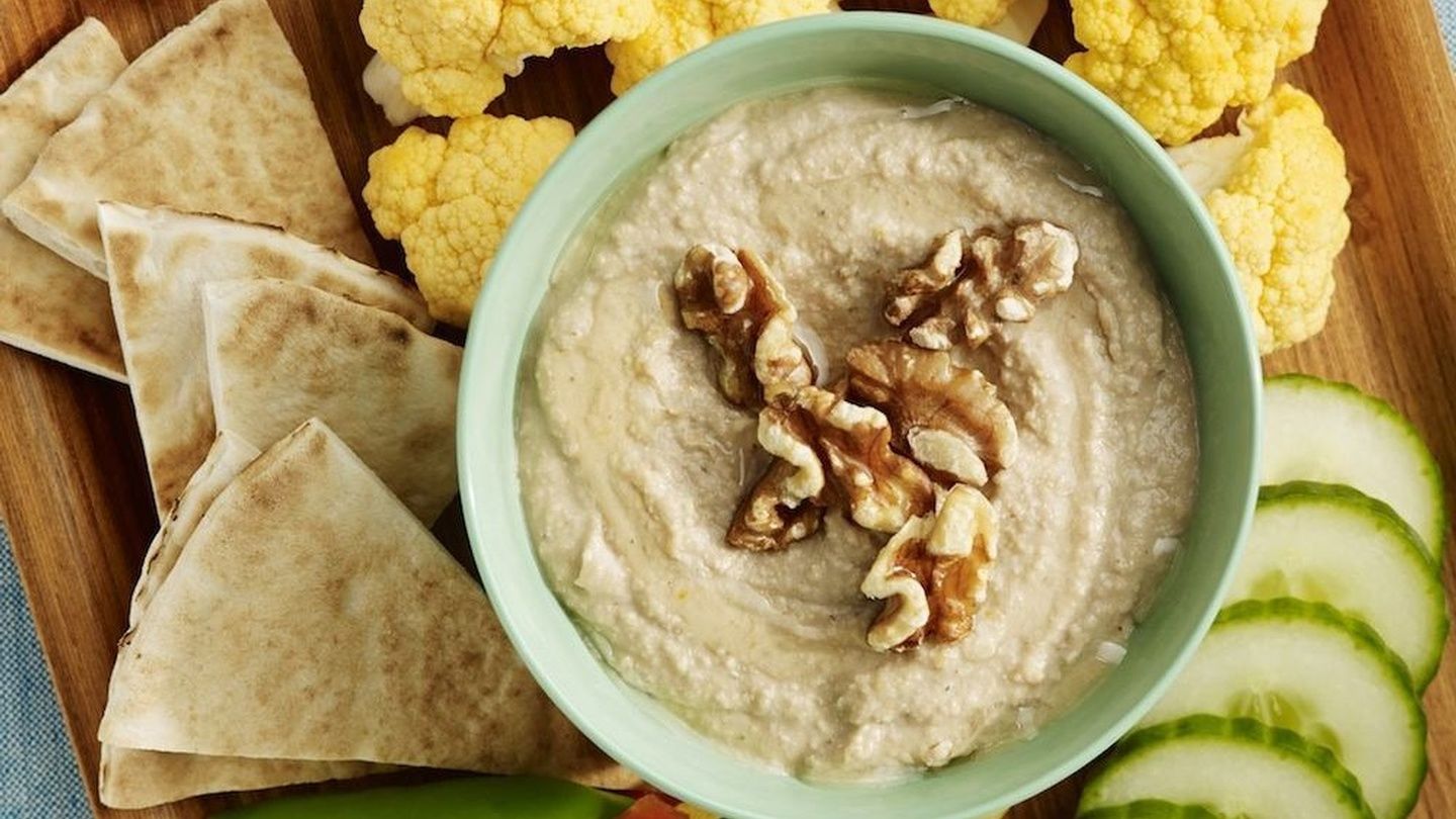 Toasted Walnut Hummus