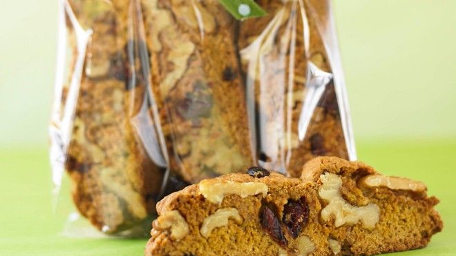 Walnut and Anise Biscotti
