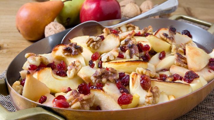 Walnut Dusted Oven-Baked Apples and Pears