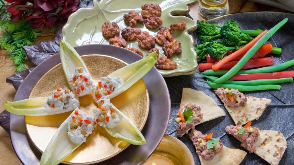 Creamy Blue Cheese Spread with Toasted Walnuts