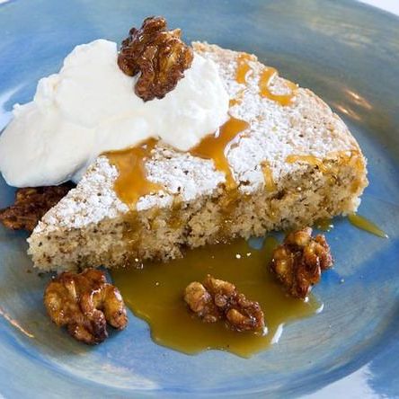 Walnut Torte with Whipped Cream Walnut Torte with Whipped Cream