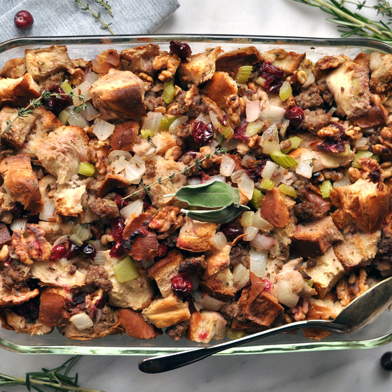 Walnut and Cranberry Stuffing Walnut and Cranberry Stuffing