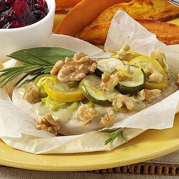 Turkey and Walnuts En Papillote Turkey and Walnuts En Papillote