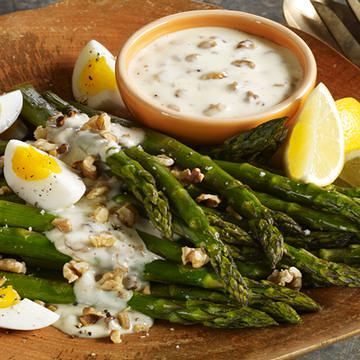 Warm Asparagus Salad with Toasted Walnut Aioli Dressing Warm Asparagus Salad with Toasted Walnut Aioli Dressing