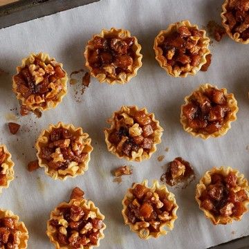 Mini Walnut Apple Pies Mini Walnut Apple Pies