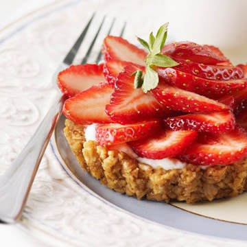 Strawberry Walnut Tartlet Strawberry Walnut Tartlet