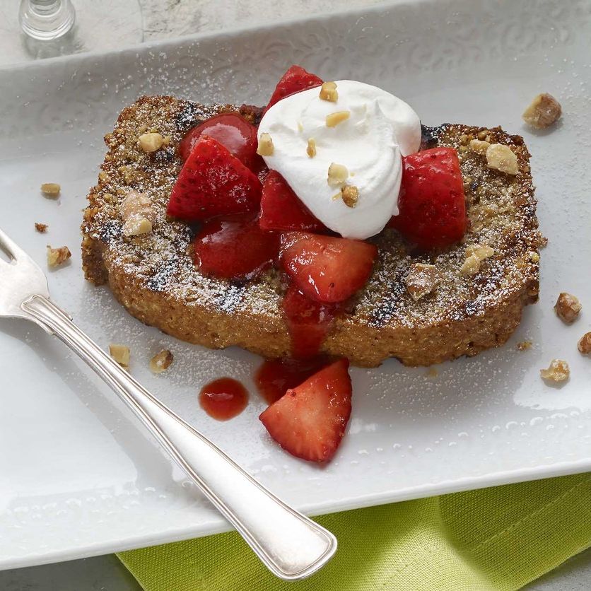 Grilled Polenta Walnut Pound Cake with Strawberries and Cream Grilled Polenta Walnut Pound Cake with Strawberries and Cream