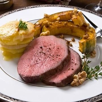 Glazed Squash with Walnuts and Thyme Glazed Squash with Walnuts and Thyme