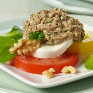 Garlic Walnut Dip Garlic Walnut Dip