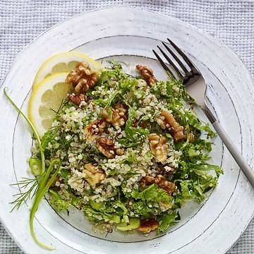 Toasted Walnut, Quinoa, Kale Salad and Lemon Vinaigrette Toasted Walnut, Quinoa, Kale Salad and Lemon Vinaigrette