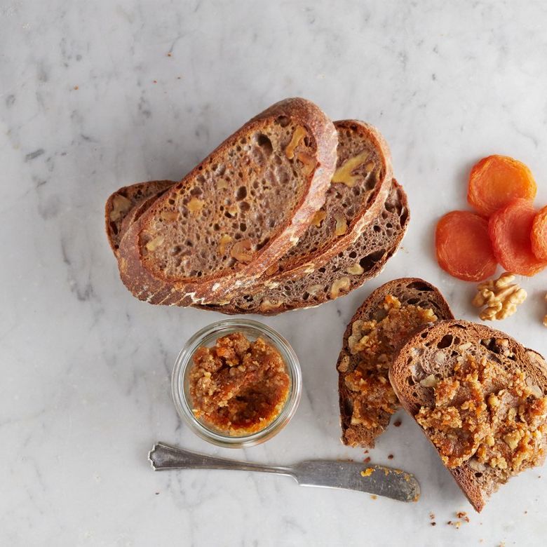 Nutty Cinnamon Fruit Spread Nutty Cinnamon Fruit Spread