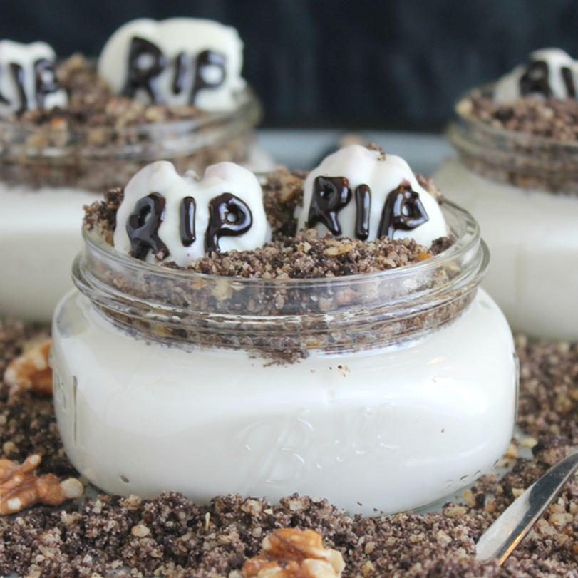 Mini Graveyard Dirt Cakes Mini Graveyard Dirt Cakes