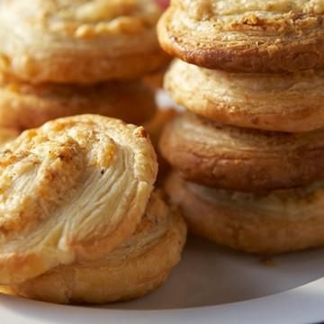 Walnut Cheddar Coins Walnut Cheddar Coins