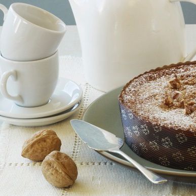 Walnut-Cardamom Cake Walnut-Cardamom Cake