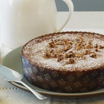 Walnut-Cardamom Cake Walnut-Cardamom Cake