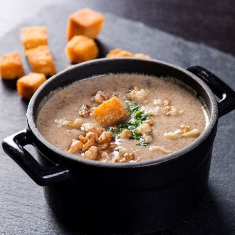 Turkish Walnut Soup with Yogurt Turkish Walnut Soup with Yogurt