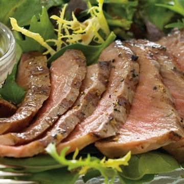 Mixed Greens with Grilled Steak & Walnut Romesco Mixed Greens with Grilled Steak & Walnut Romesco