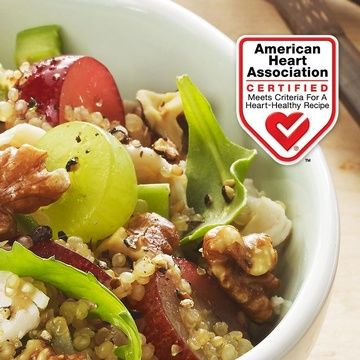 Quinoa-Chicken Salad with Toasted Walnuts, Grapes and Arugula Quinoa-Chicken Salad with Toasted Walnuts, Grapes and Arugula