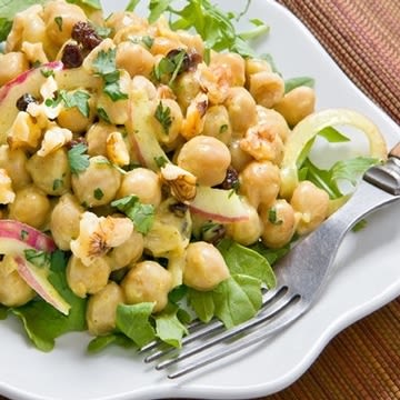 Curried Chickpea Salad with Walnuts and Dried Currants Curried Chickpea Salad with Walnuts and Dried Currants