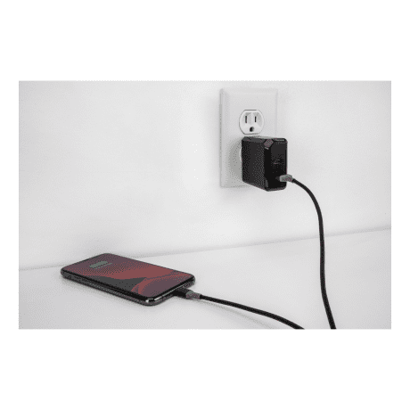 Scosche Strikeline Lightning Charging Cable 