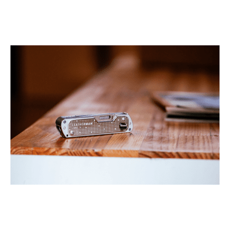 Leatherman® FREE™ T4 Knife Tool - In the Field