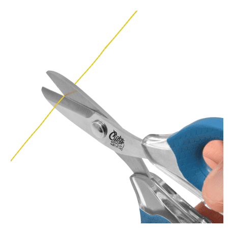 Cuda® 5-1/2" Titanium Braid Shears - In the Field