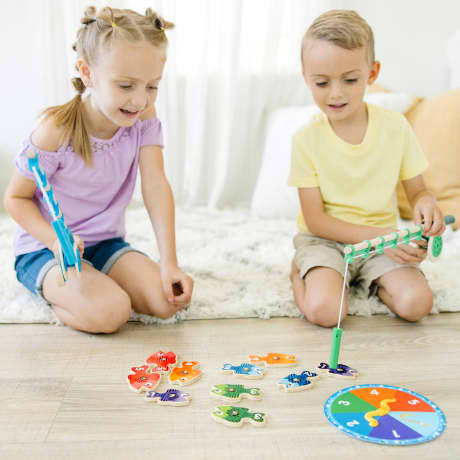 Melissa and Doug® Catch Count Fishing Game