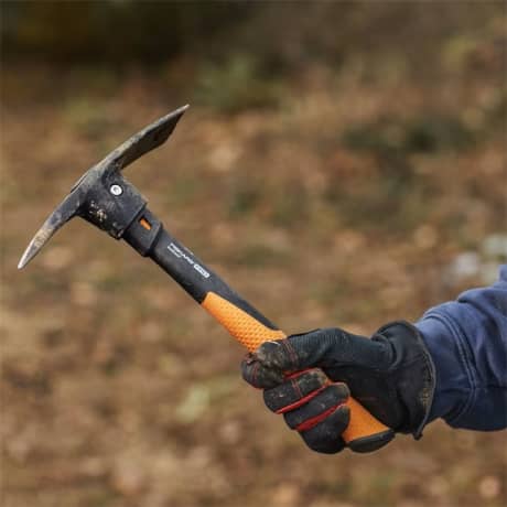 Fiskars® Pro IsoCore® 1.5 lb. Pick/Mattock 