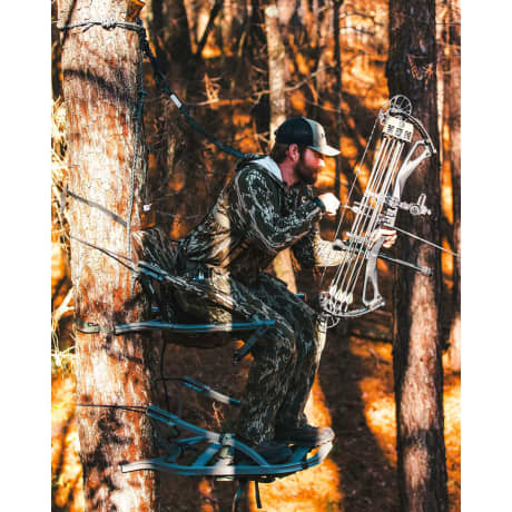 Summit® Dual Threat™ PRO SD Climbing Treestand