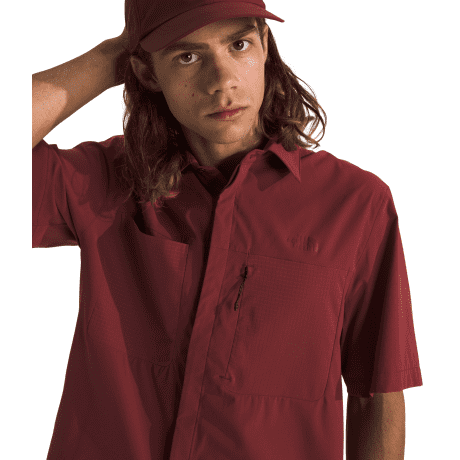 The North Face® Men’s Short-Sleeve LIGHTRANGE™ Shirt