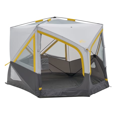 Bass Pro Shops® 4-Person Hub Tent