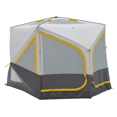 Bass Pro Shops® 4-Person Hub Tent