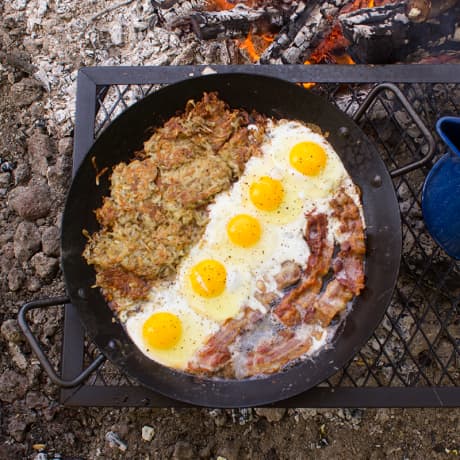 Lodge® 15” Carbon Steel Dual Handle Skillet