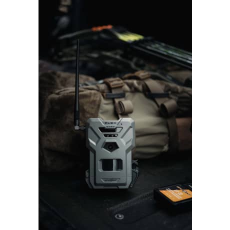 SPYPOINT FLEX-DARK Cellular Trail Camera