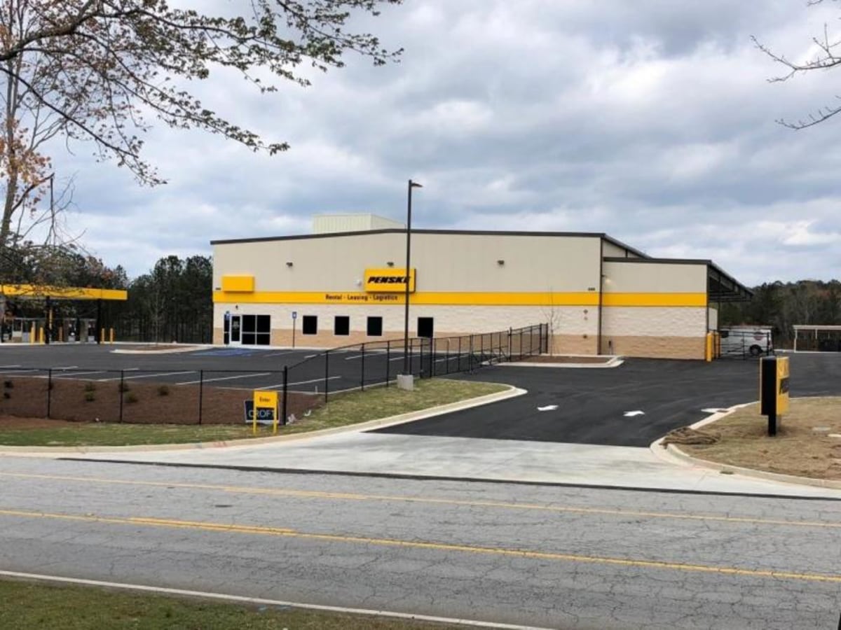 Penske Lithia Springs GA Super Scout Truck Wash