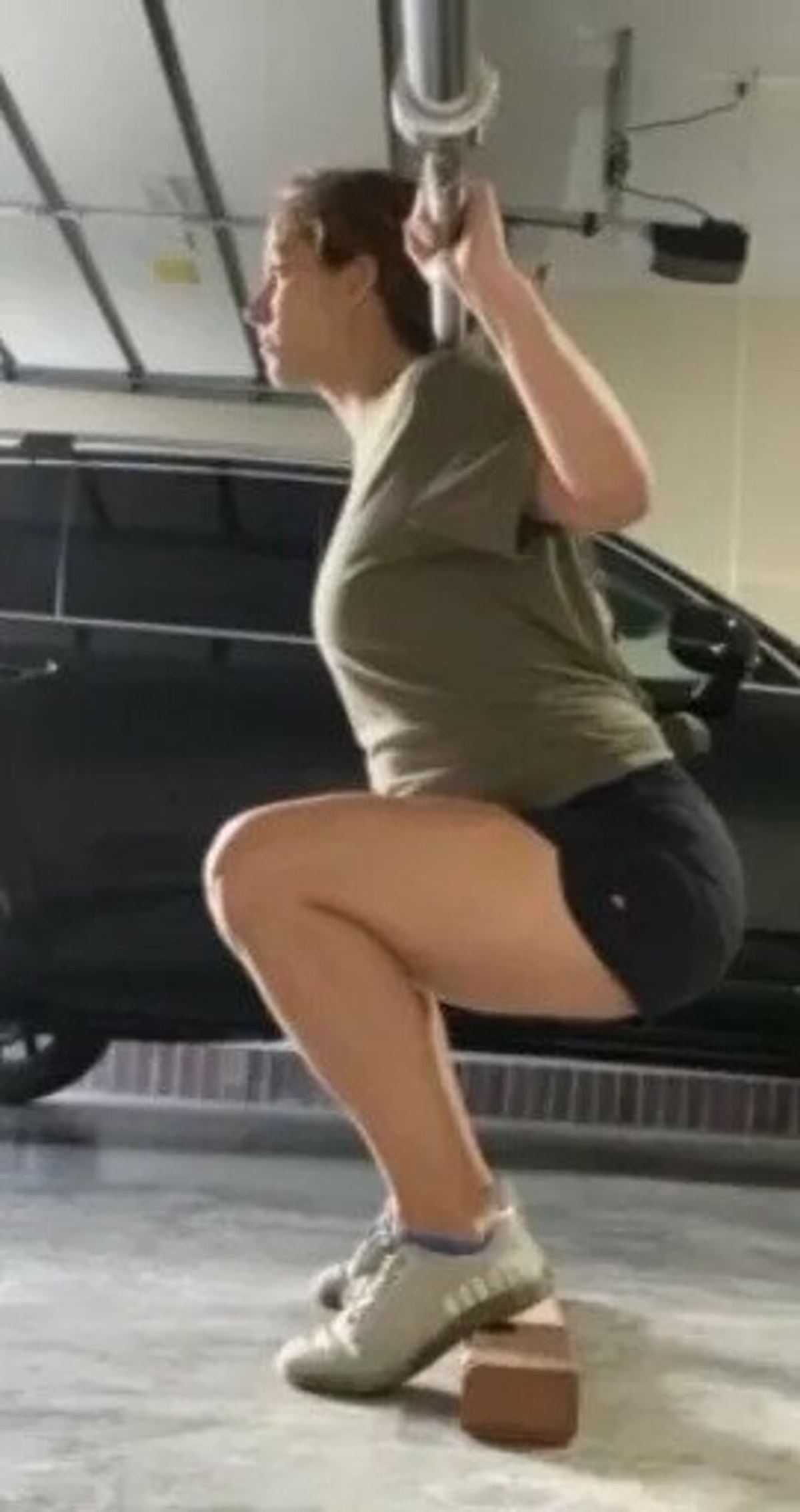 What to Expect at the CrossFit Open when your Expecting