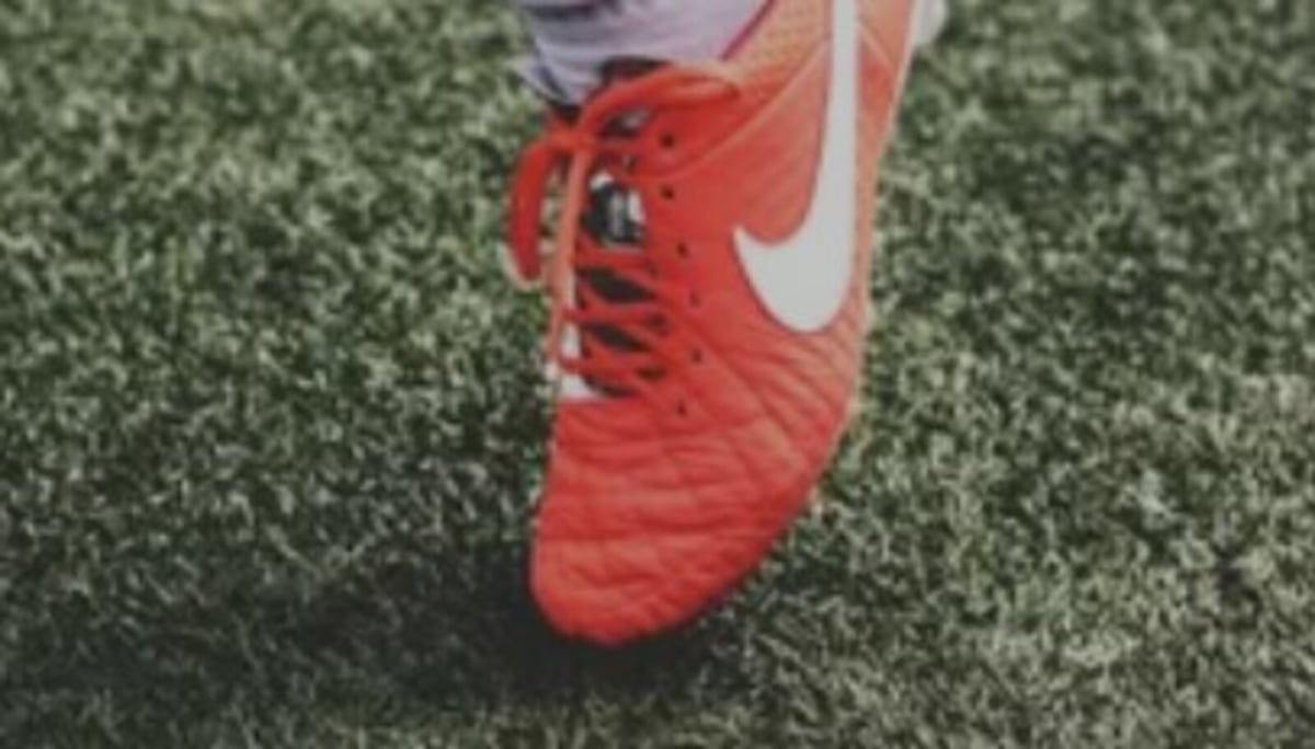 'Lateral' Ankle Sprain - Don't Just "Walk it Off"