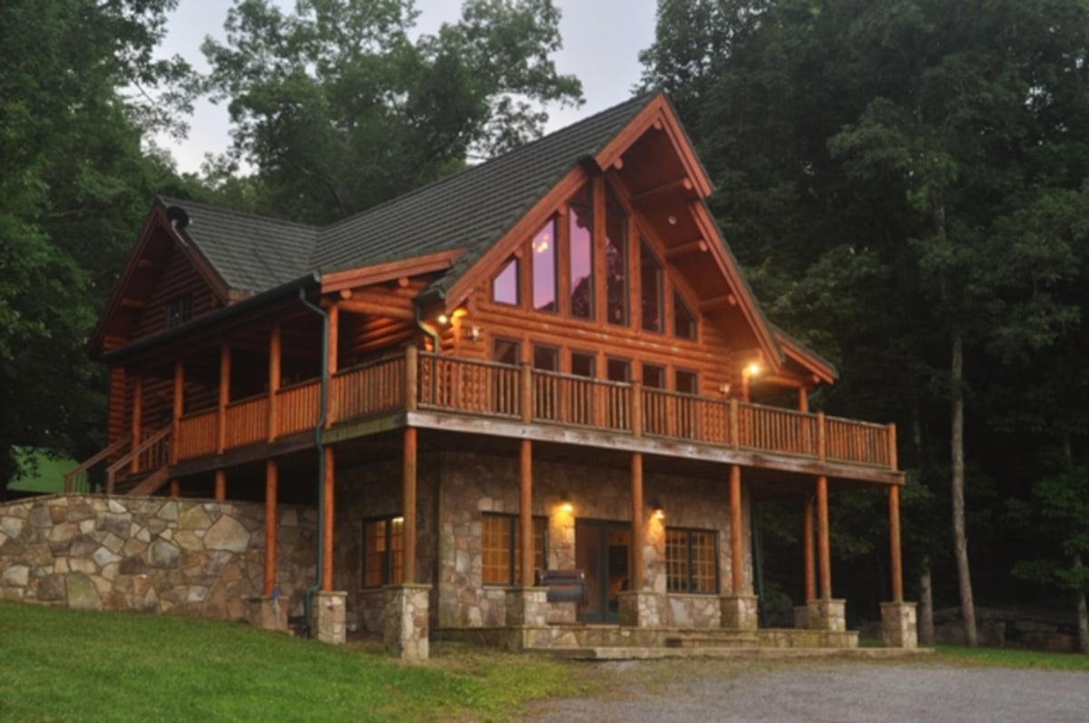 Wilderness New Lodge at Dusk