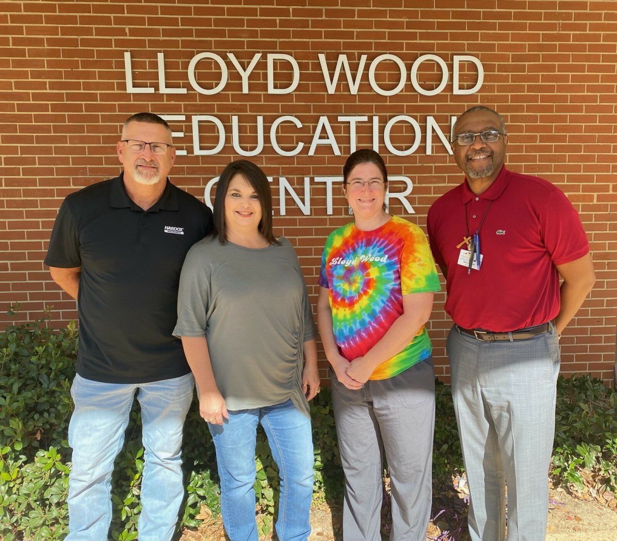 SSAB Wear Adopts Its Third School
