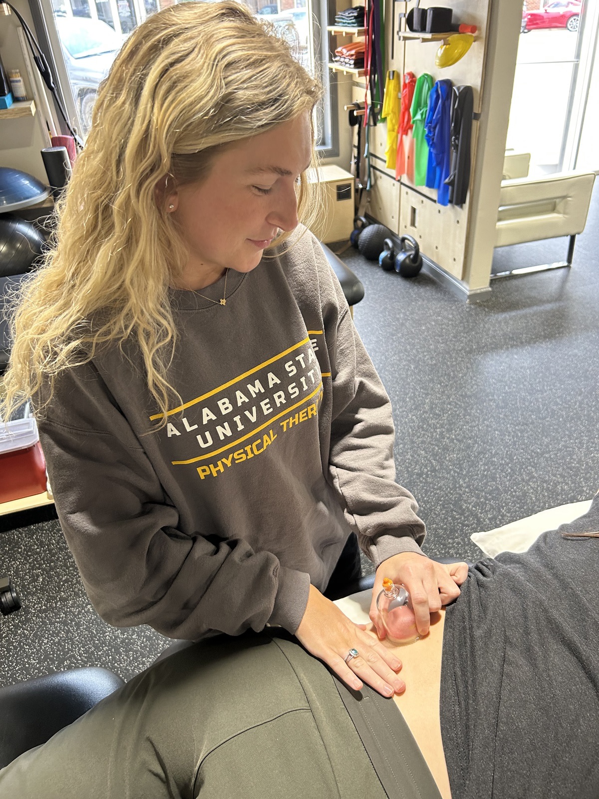 What is cupping – Is it for me? Madison Ferguson, SPT