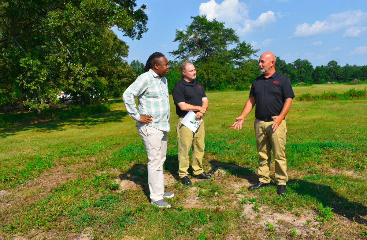Ribbon cutting and town hall for new home development community in Talladega