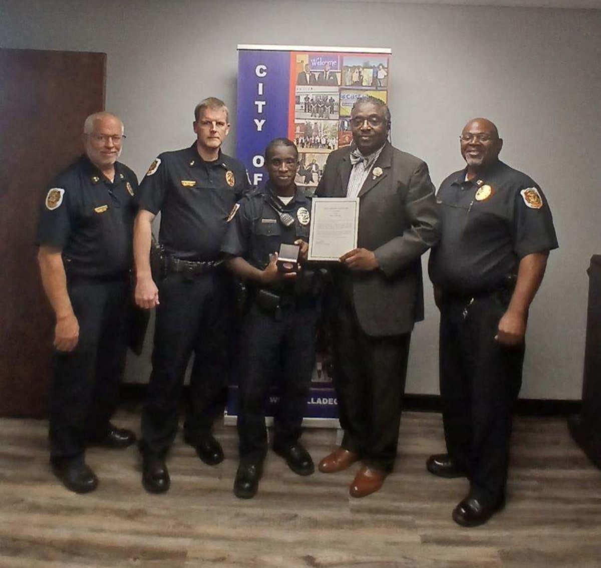 Talladega Officer LaZabien Bishop honored by City Manager Derrick Swanson