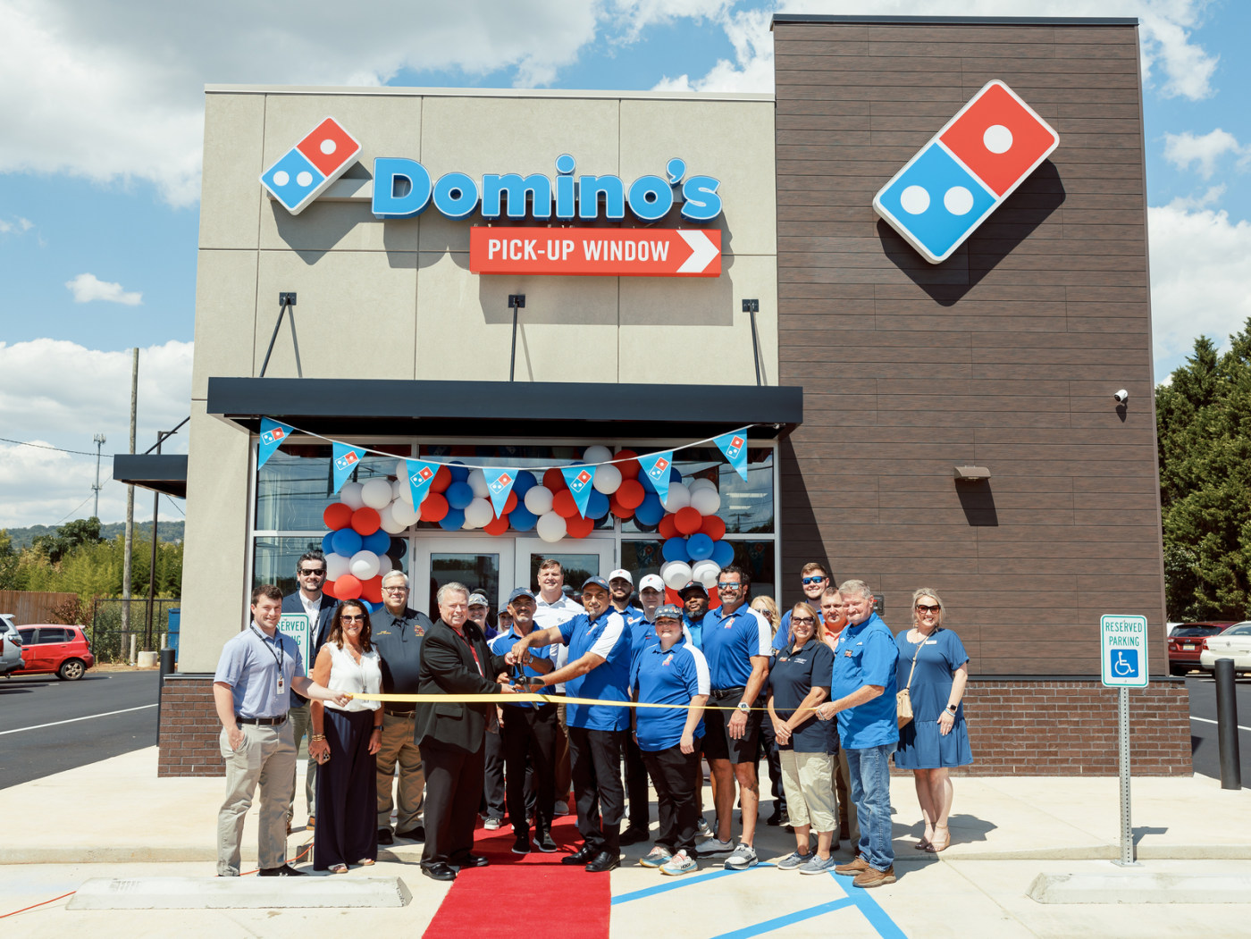 DOMINO’S OPENS NEW OXFORD LOCATION