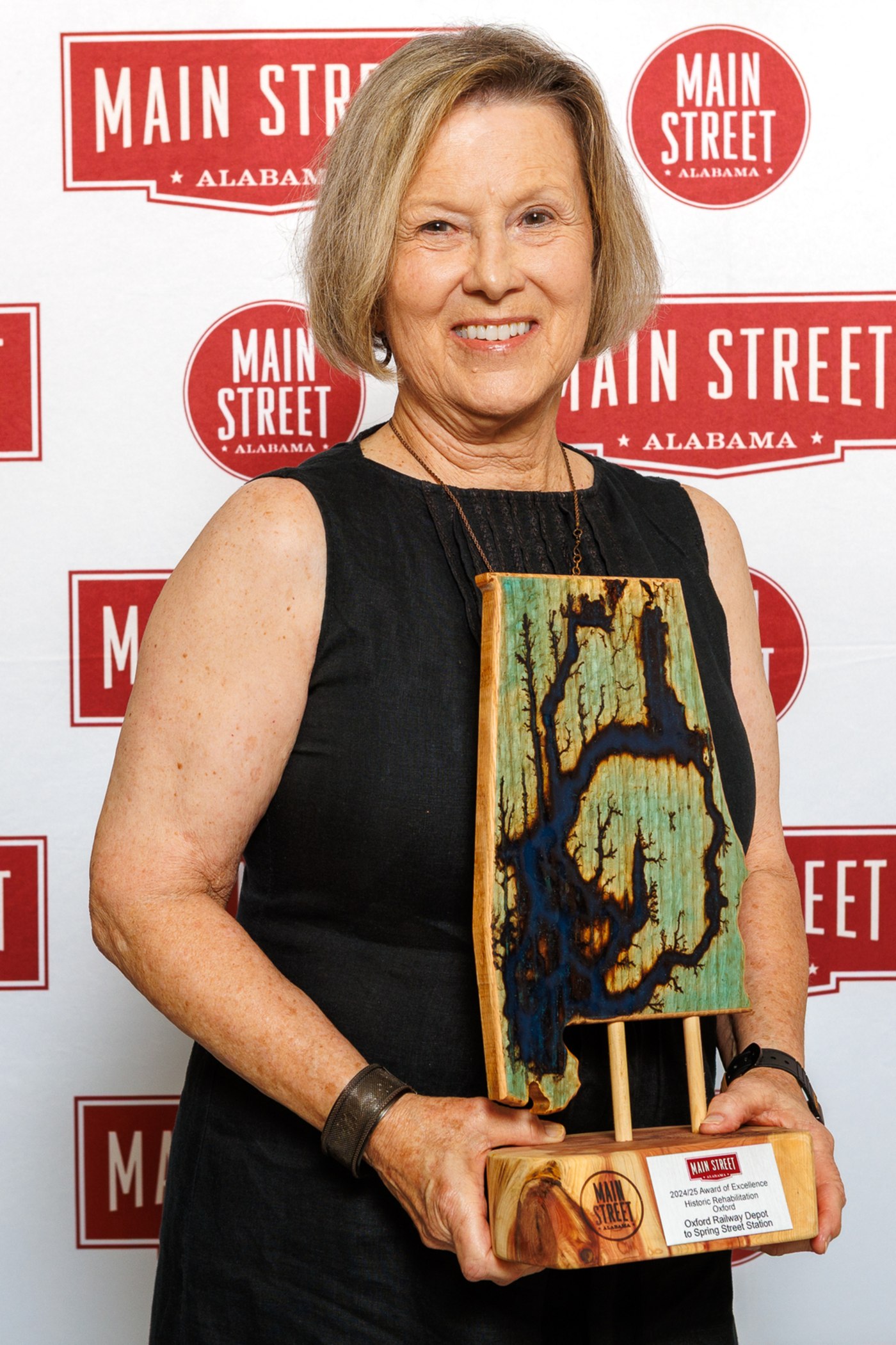 Historic Main Street Oxford receives state preservation award; honors work of city maintenance department