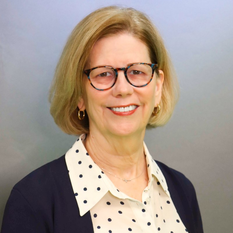Dr. Connelly Headshot