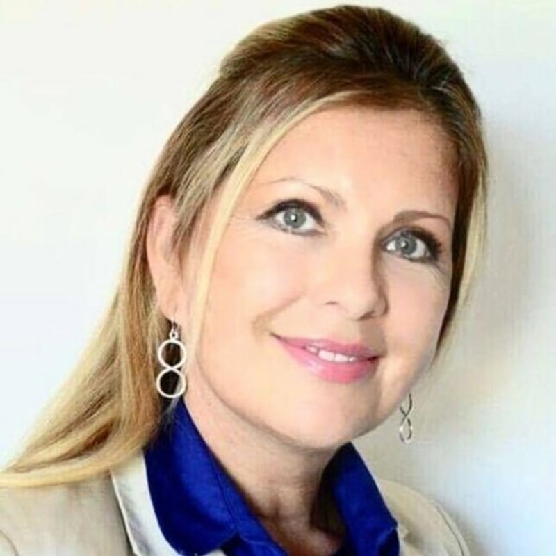 LORAINE RAVILET