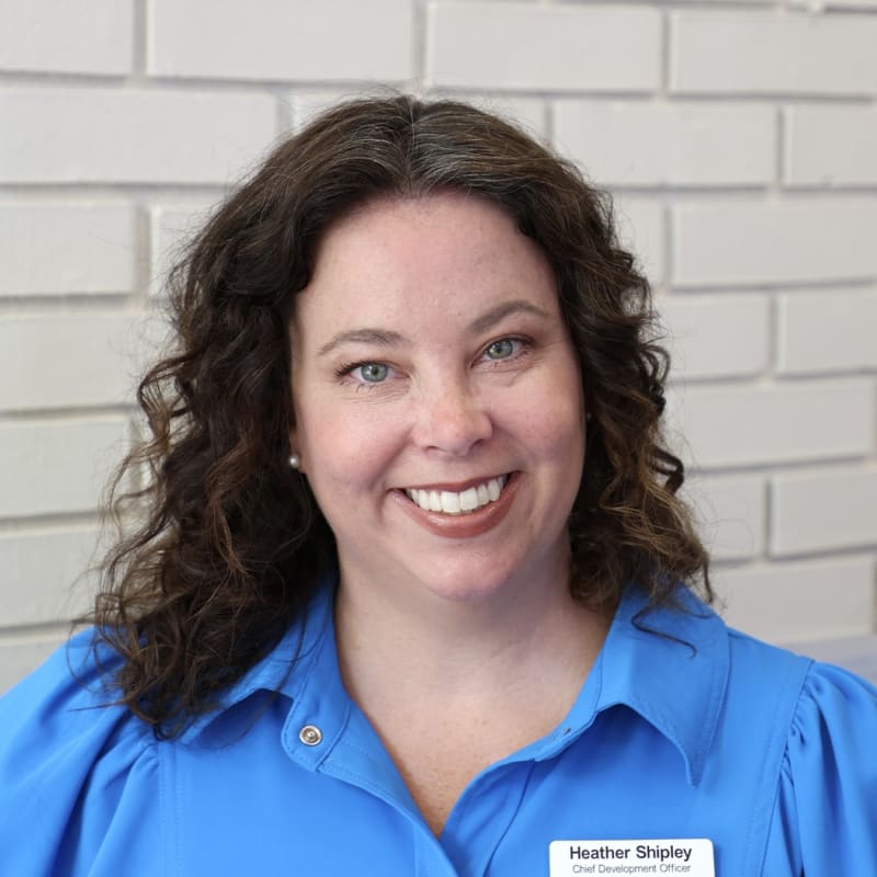 Whitni Molden headshot