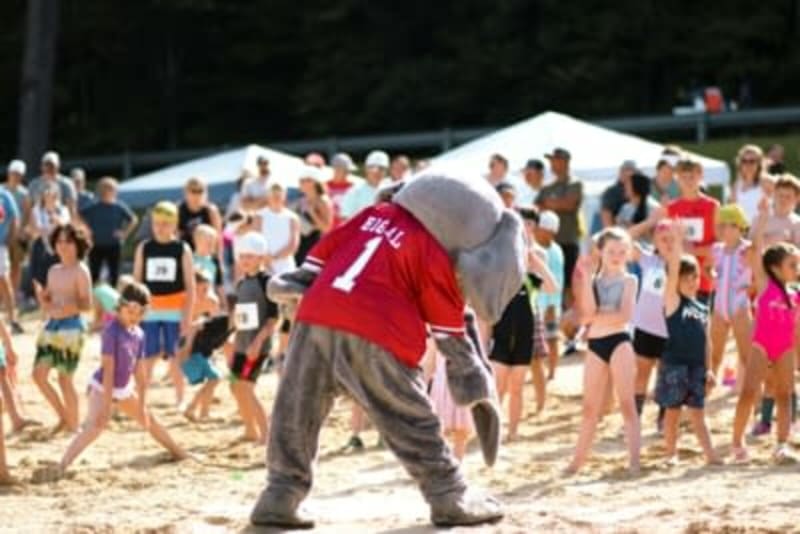  Crossing the Finish Line for Hungry Children