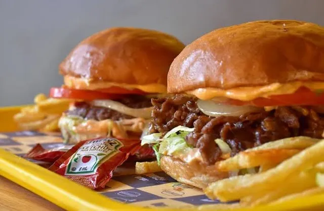 Deuce Burger